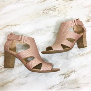Naturalizer Metallic Pink Open Toe Ankle Booties